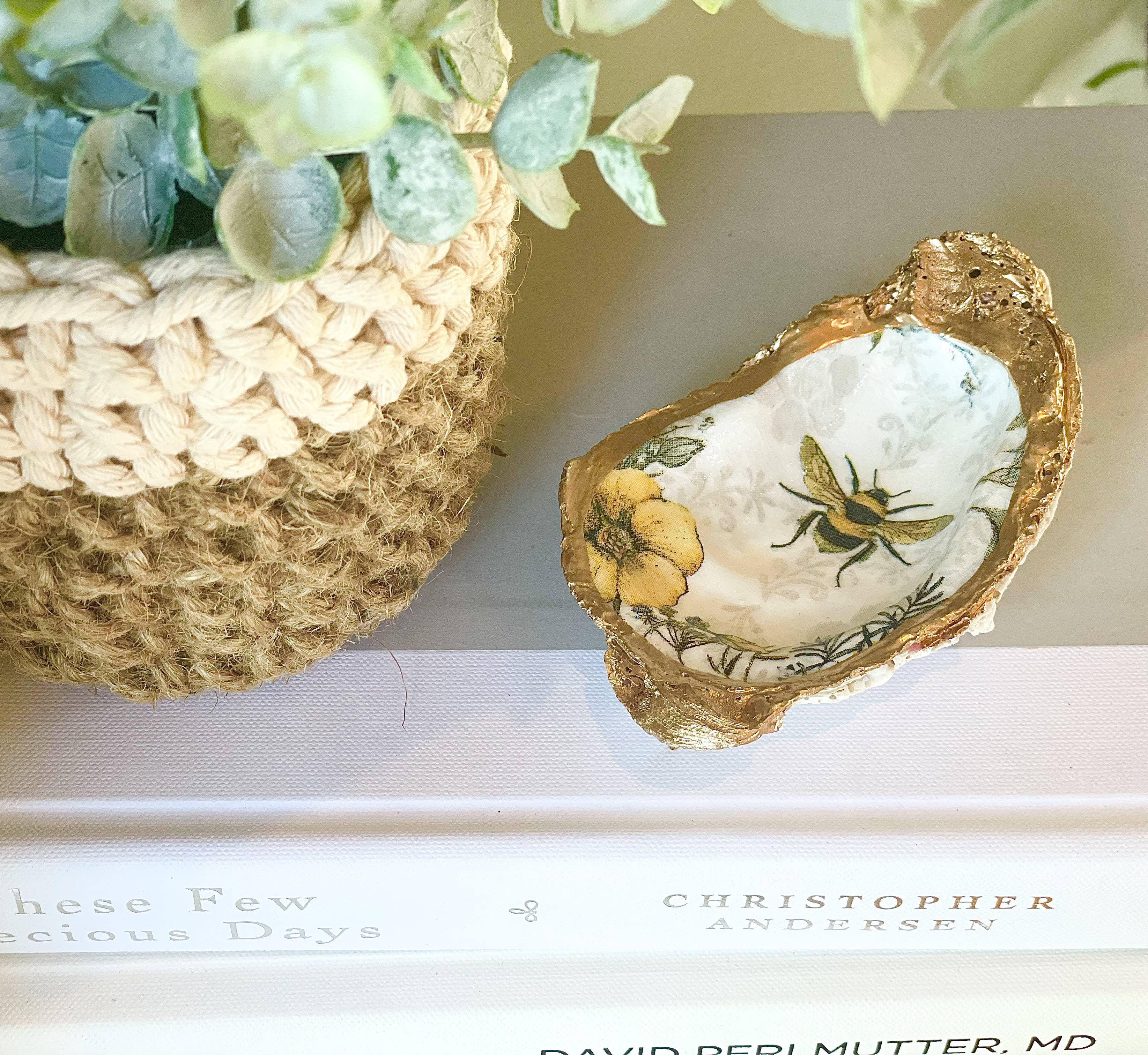 ALISON BROOKE DESIGNS Bee and Wildflowers Oyster Trinket Tray