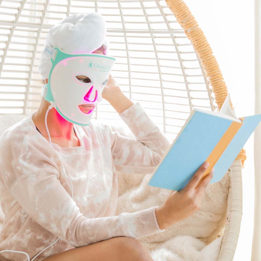 OMNILUX Clear LED Mask