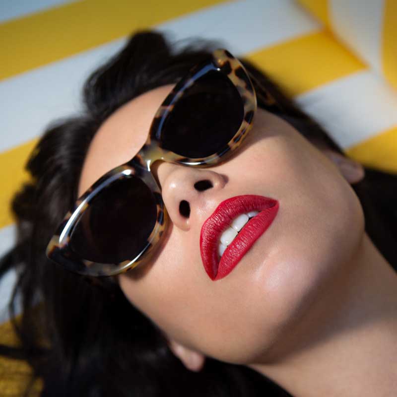 madame gabriela paris 7pm lipstick model