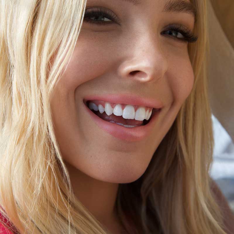 madame gabriela sydney 8am lipstick model