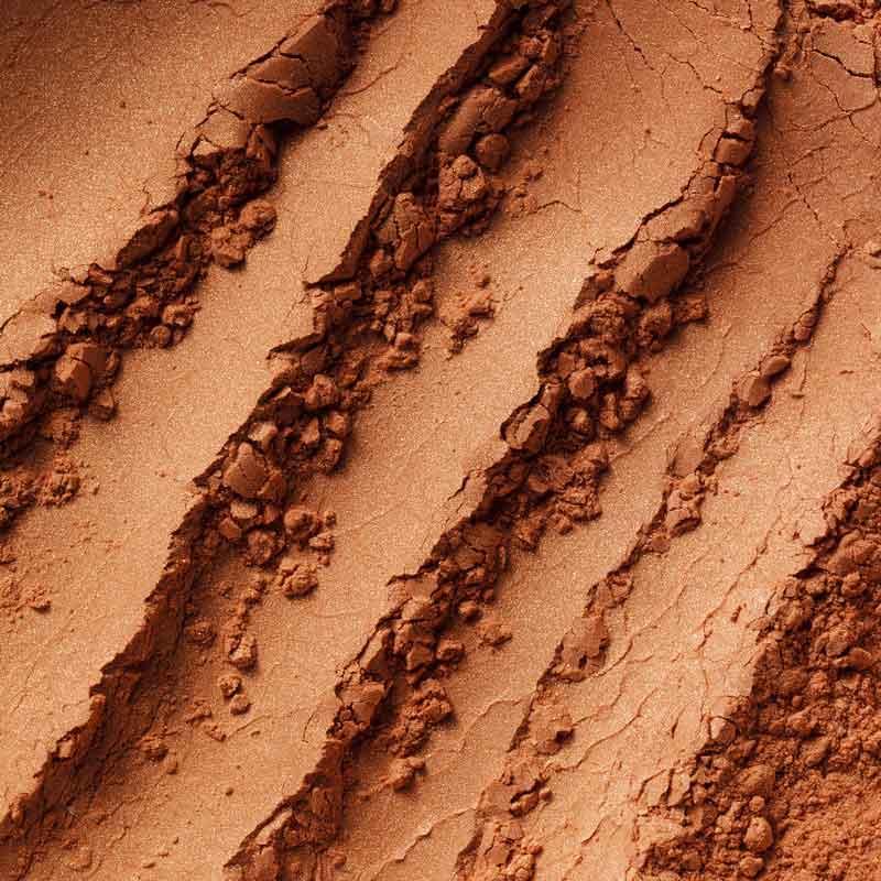 manasi 7 silk glow powder perihelion swatch