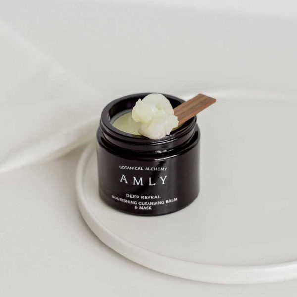 Amly Deep Reveal nourishing cream texture
